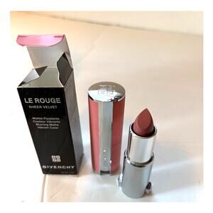 Le Rouge Sheer Velvet #10, Net. Wt. 12, NIB